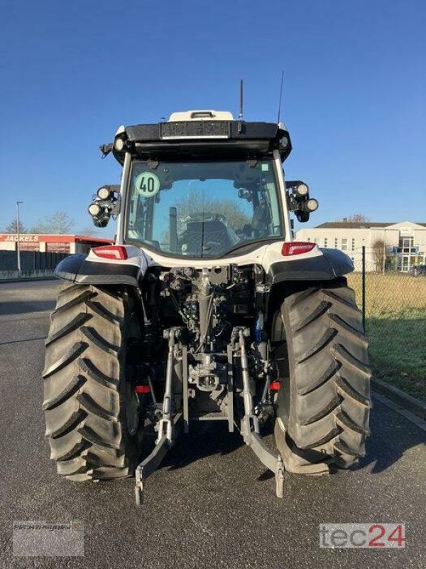 Traktor typu Valtra G135 V, Vorführmaschine v Wegberg (Obrázek 4)