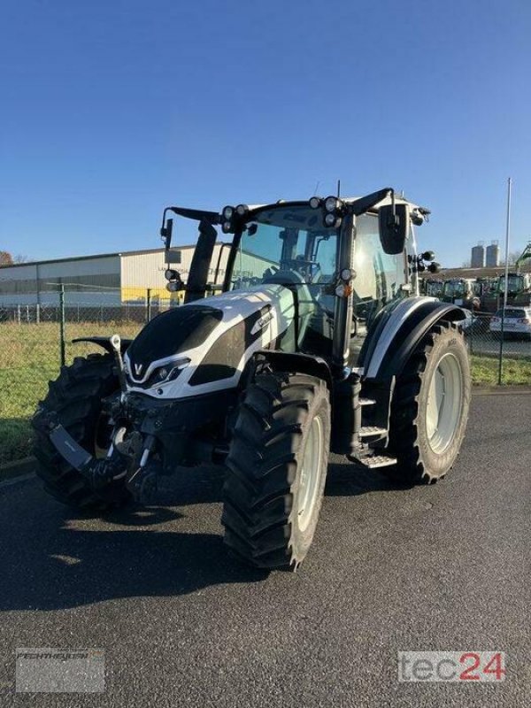 Traktor typu Valtra G135 V, Vorführmaschine v Wegberg (Obrázek 1)