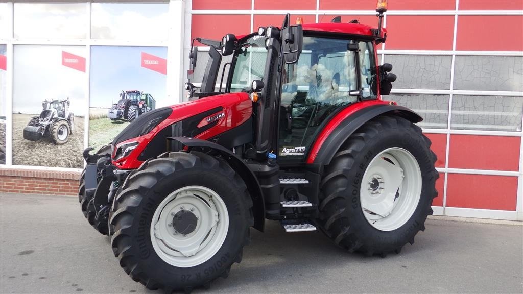 Traktor van het type Valtra G135 Versu 2 stk. på lager. Mulighed for læsser, Gebrauchtmaschine in Hobro (Foto 3)