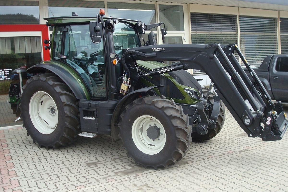 Traktor του τύπου Valtra G135 VERSU, Vorführmaschine σε Judenburg (Φωτογραφία 2)