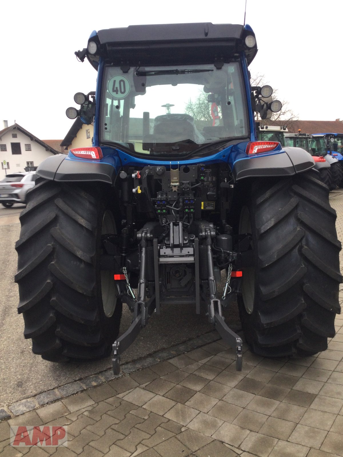 Traktor Türe ait Valtra G135 Versu, Neumaschine içinde Teising (resim 4)