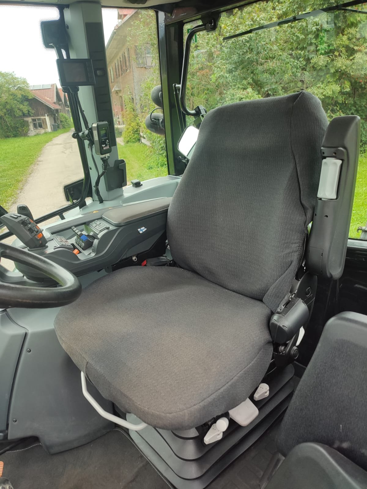 Traktor du type Valtra G135 Versu, Gebrauchtmaschine en Sonthofen (Photo 11)