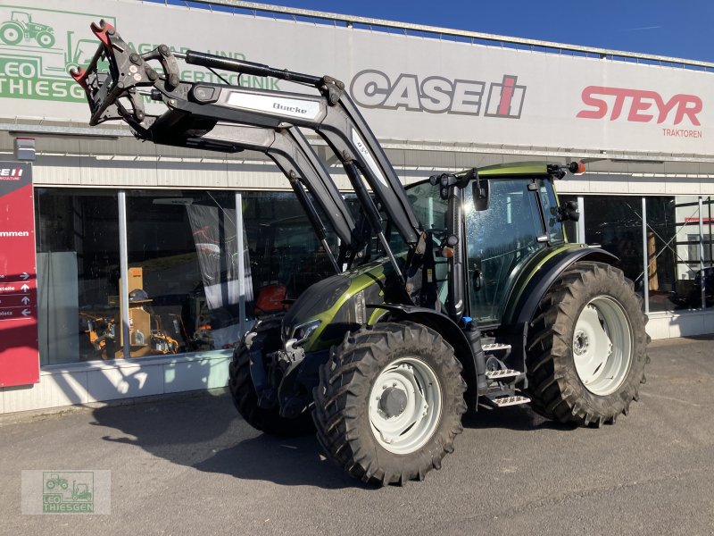 Traktor del tipo Valtra G135, Gebrauchtmaschine In Steiningen b. Daun