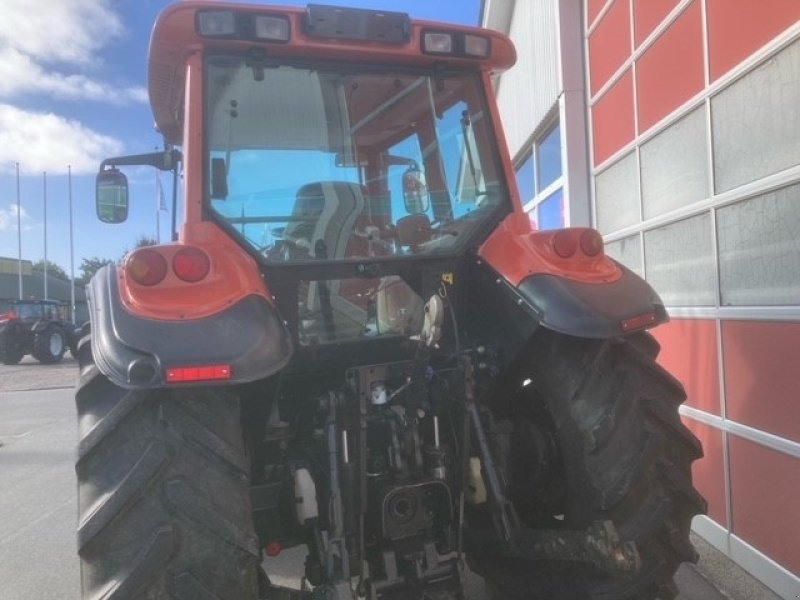 Traktor of the type Valtra M130 Front lift og nye dæk, Gebrauchtmaschine in Hobro (Picture 4)