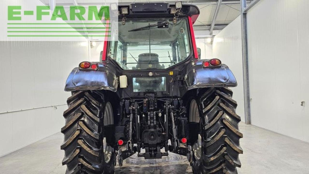 Traktor от тип Valtra n 101, Gebrauchtmaschine в MORDY (Снимка 4)