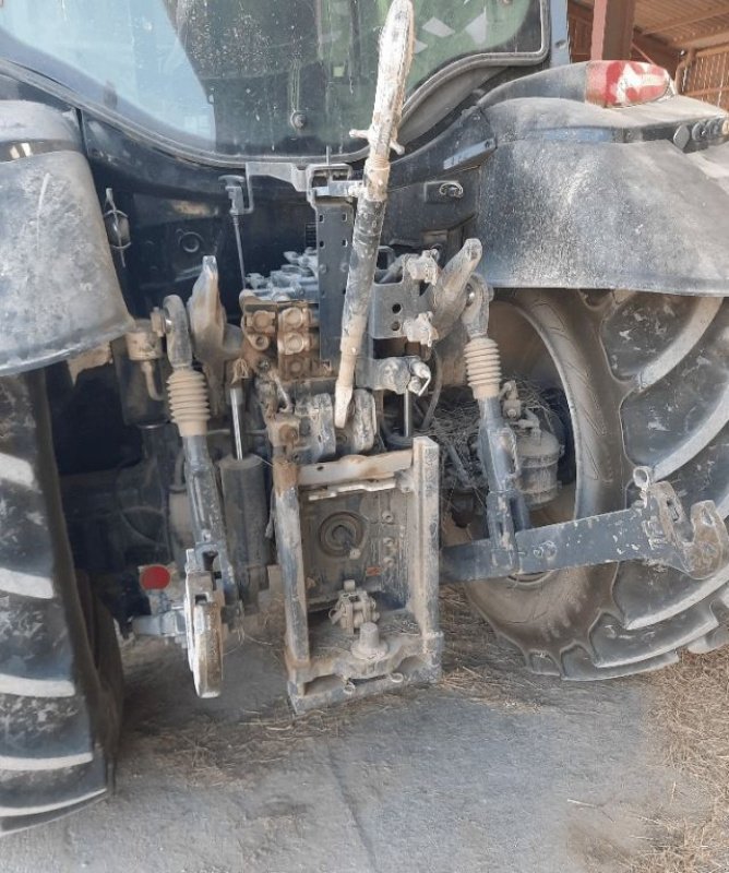 Traktor van het type Valtra N 104, Gebrauchtmaschine in CHEMAUDIN ET VAUX (Foto 3)