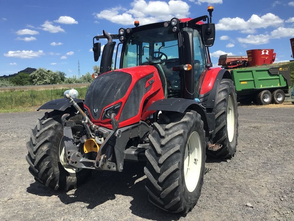 Traktor tip Valtra N 114 H5, Gebrauchtmaschine in JOZE (Poză 1)