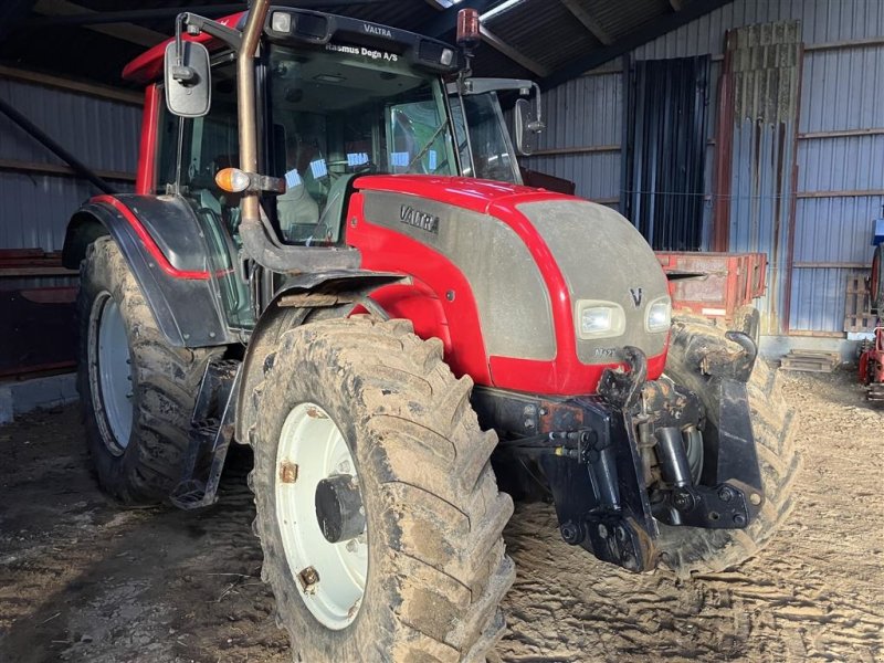 Traktor tip Valtra N 121 HiTech --- SÆLGES FOR KUNDE ---, Gebrauchtmaschine in Høng (Poză 1)