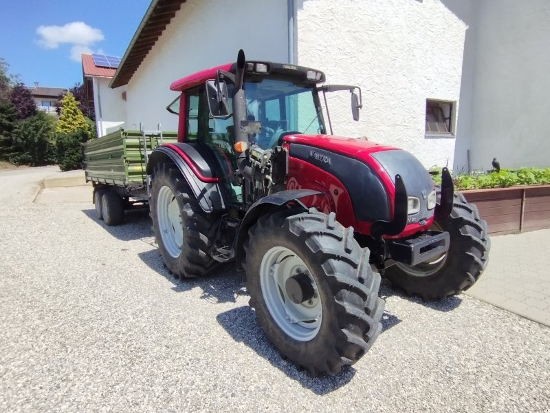 Traktor del tipo Valtra N 121, Gebrauchtmaschine en Pleiskirchen (Imagen 1)