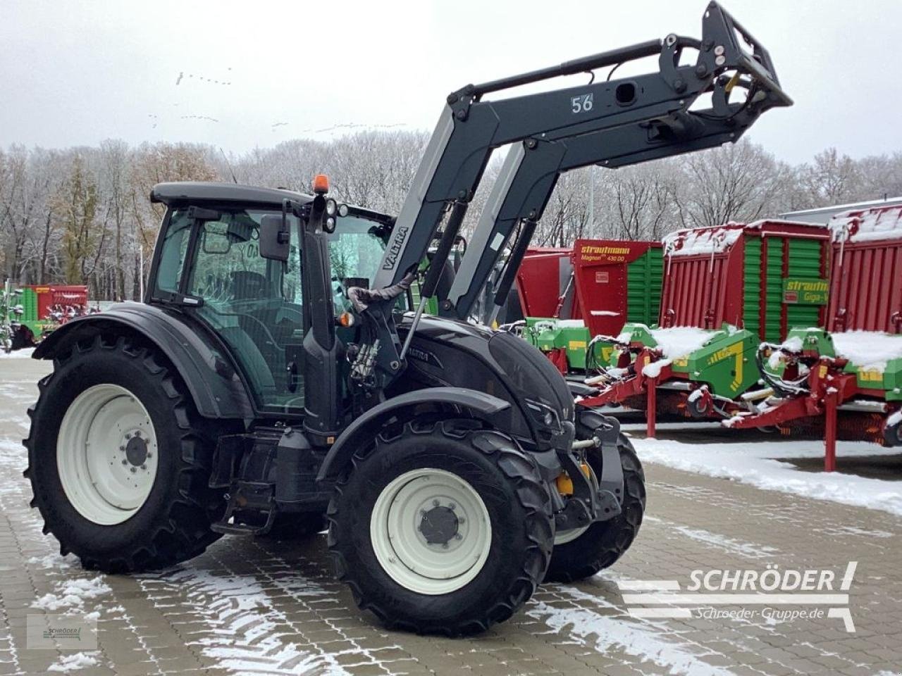 Traktor van het type Valtra N 134 A, Gebrauchtmaschine in Lastrup (Foto 3)