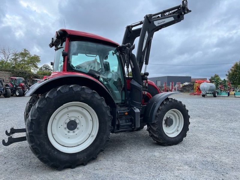 Traktor du type Valtra N 134 ACTIVE, Gebrauchtmaschine en JOZE (Photo 4)