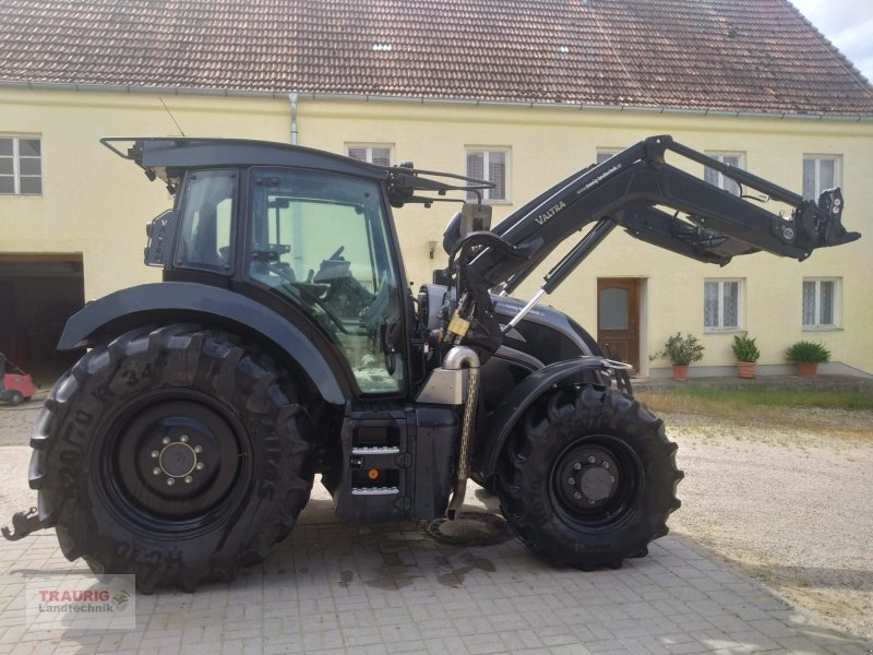 Traktor του τύπου Valtra N 134 D Hopfen, Gebrauchtmaschine σε Mainburg/Wambach (Φωτογραφία 1)