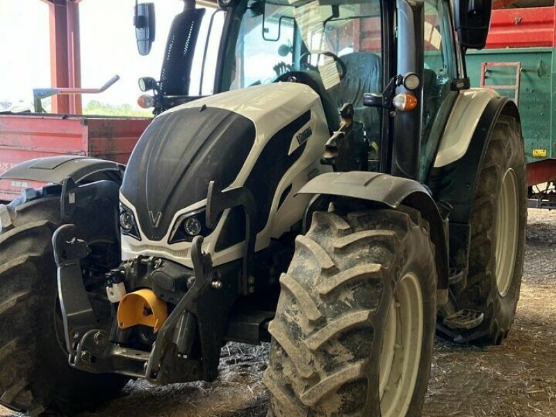 Traktor del tipo Valtra N 134  H5, Gebrauchtmaschine en CHEMINOT (Imagen 1)