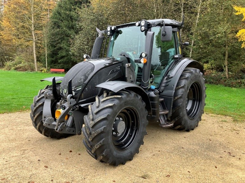 Traktor типа Valtra N 134, Gebrauchtmaschine в Schwarzhäusern (Фотография 1)