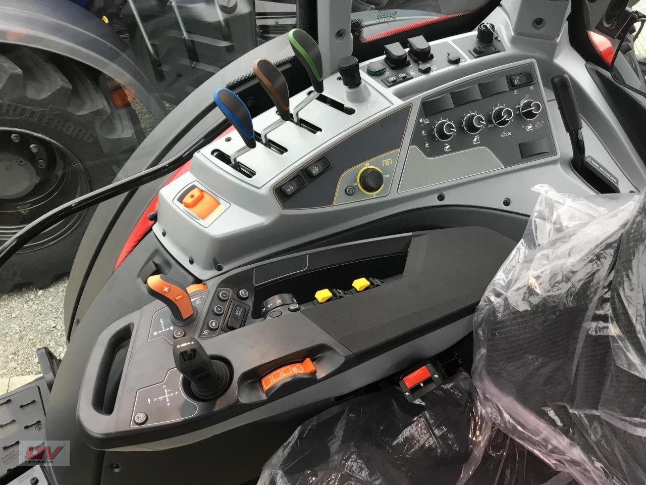 Traktor tip Valtra N 135 A GL 2B1, Neumaschine in Eggenfelden (Poză 7)