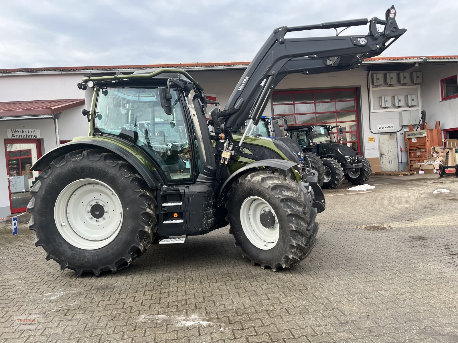 Traktor του τύπου Valtra N 135 Forst m. FL, Neumaschine σε Mainburg/Wambach (Φωτογραφία 2)