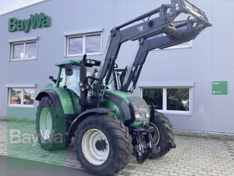 Traktor du type Valtra N 142 V, Gebrauchtmaschine en Großweitzschen  (Photo 3)