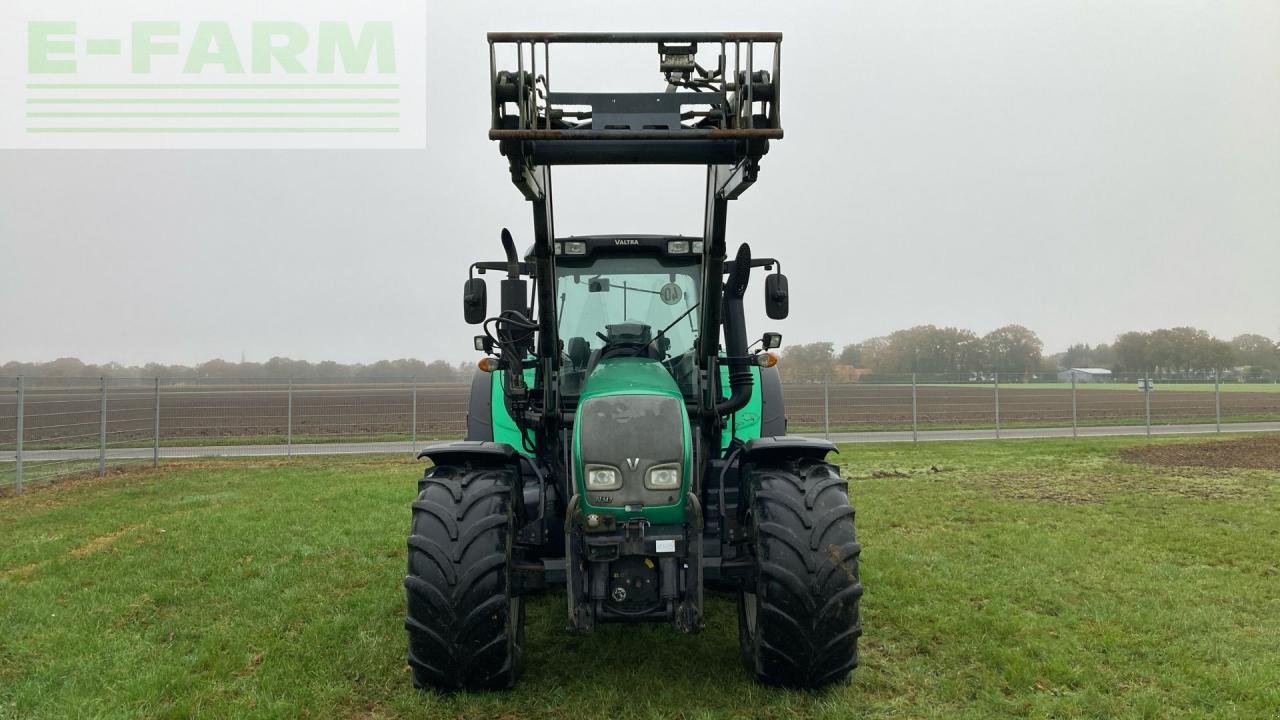 Traktor tip Valtra N 142, Gebrauchtmaschine in Hamburg (Poză 2)