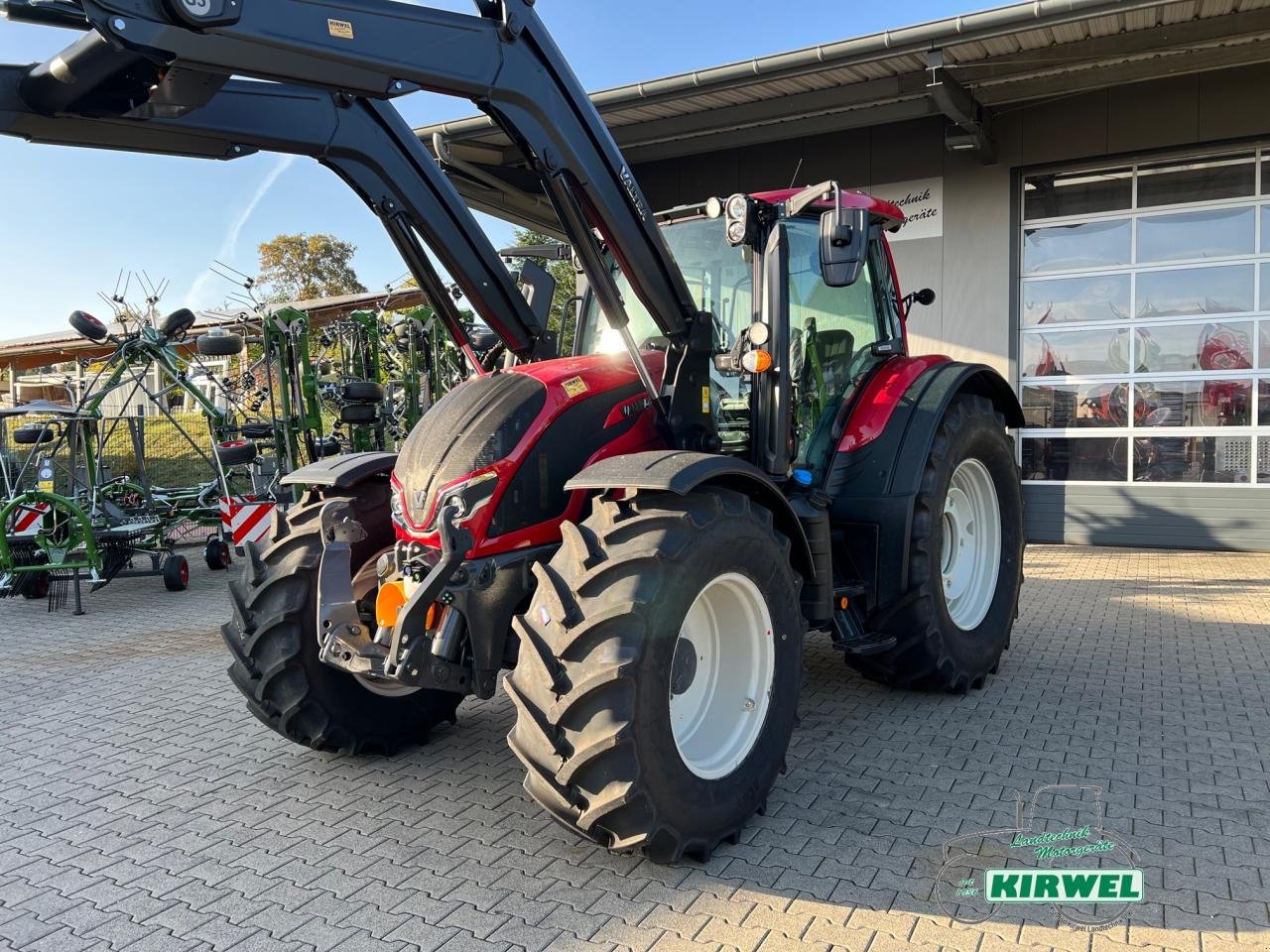 Traktor typu Valtra N 155 Active, Neumaschine w Blankenheim (Zdjęcie 2)