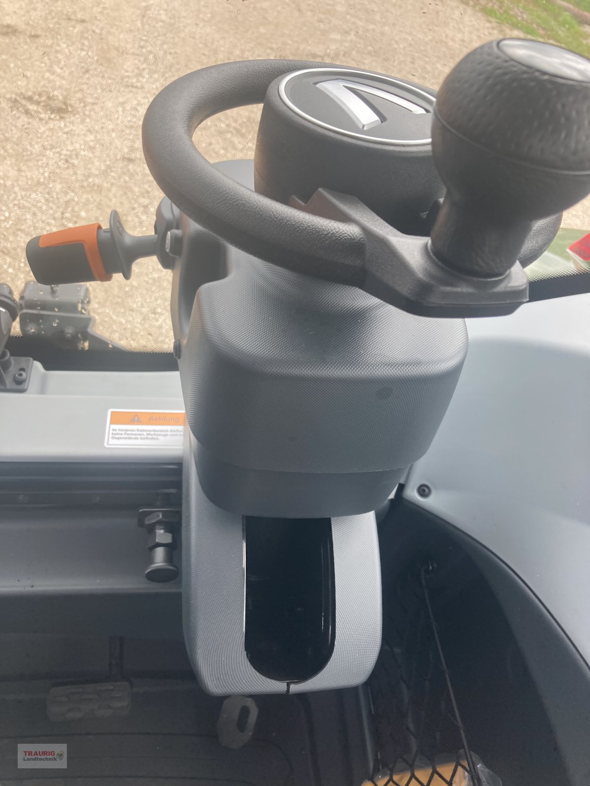 Traktor a típus Valtra n 155 Aktiv Forst, Neumaschine ekkor: Mainburg/Wambach (Kép 12)