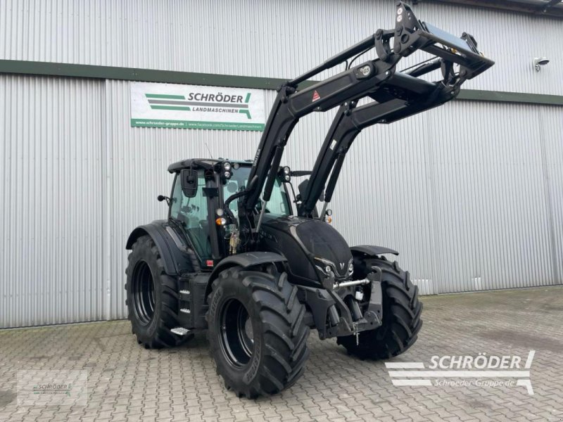 Traktor tipa Valtra N 155 EA, Neumaschine u Wildeshausen