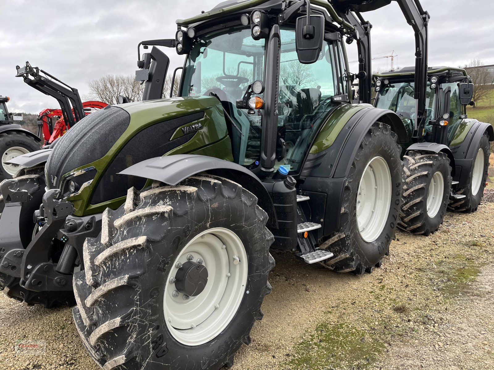 Traktor tipa Valtra N 155A Forst, Neumaschine u Mainburg/Wambach (Slika 10)