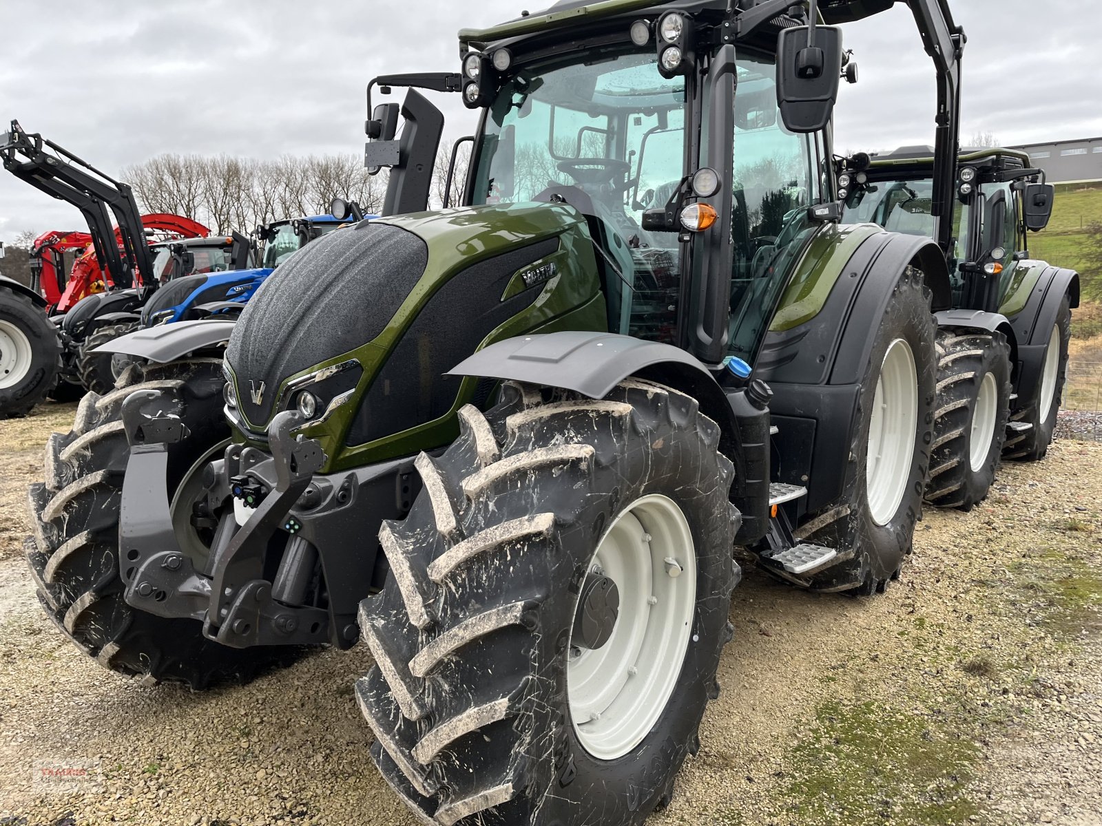 Traktor tipa Valtra N 155A Forst, Neumaschine u Mainburg/Wambach (Slika 11)