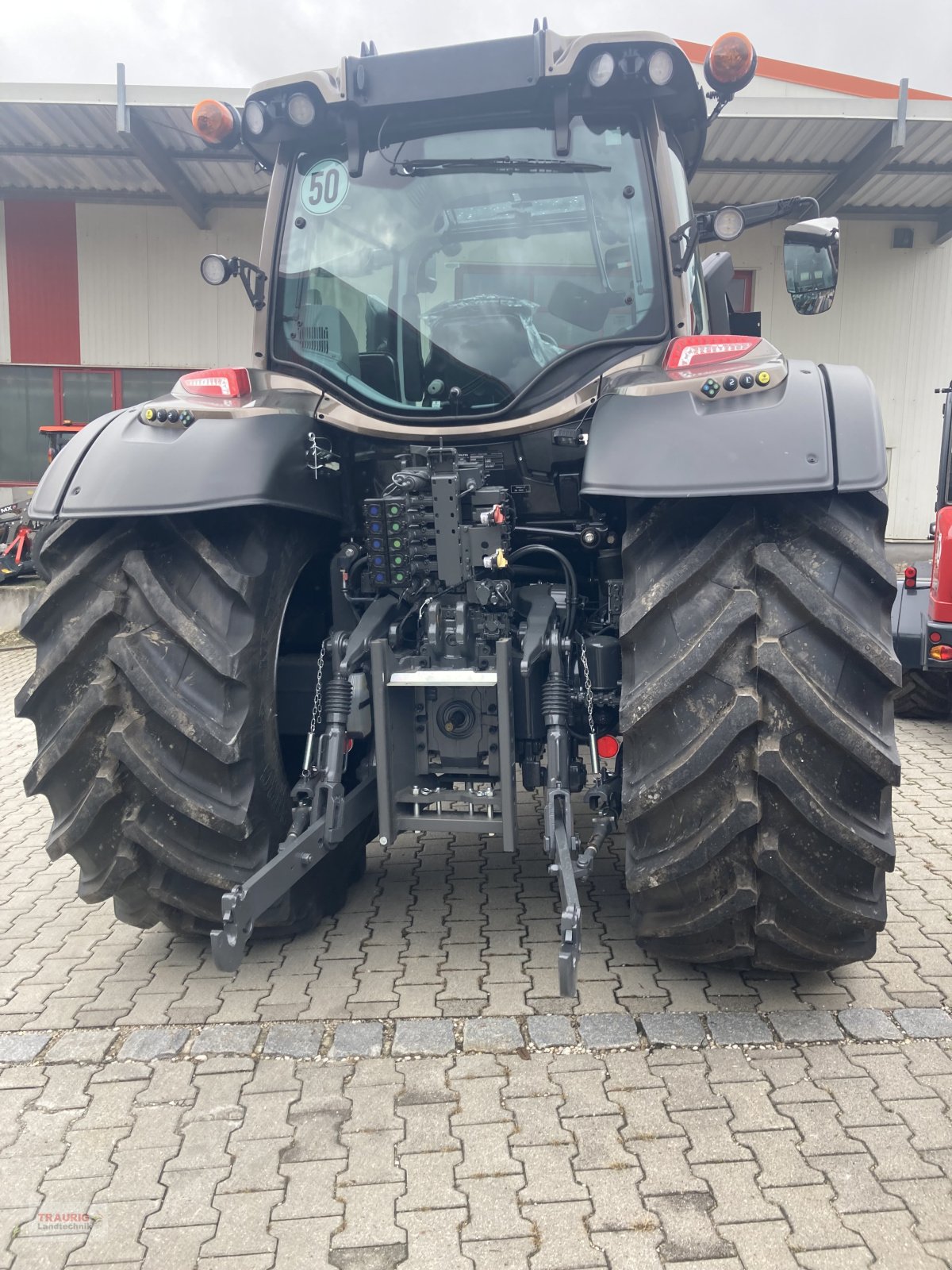 Traktor του τύπου Valtra n 155D m. Vollausstattung, Neumaschine σε Mainburg/Wambach (Φωτογραφία 12)