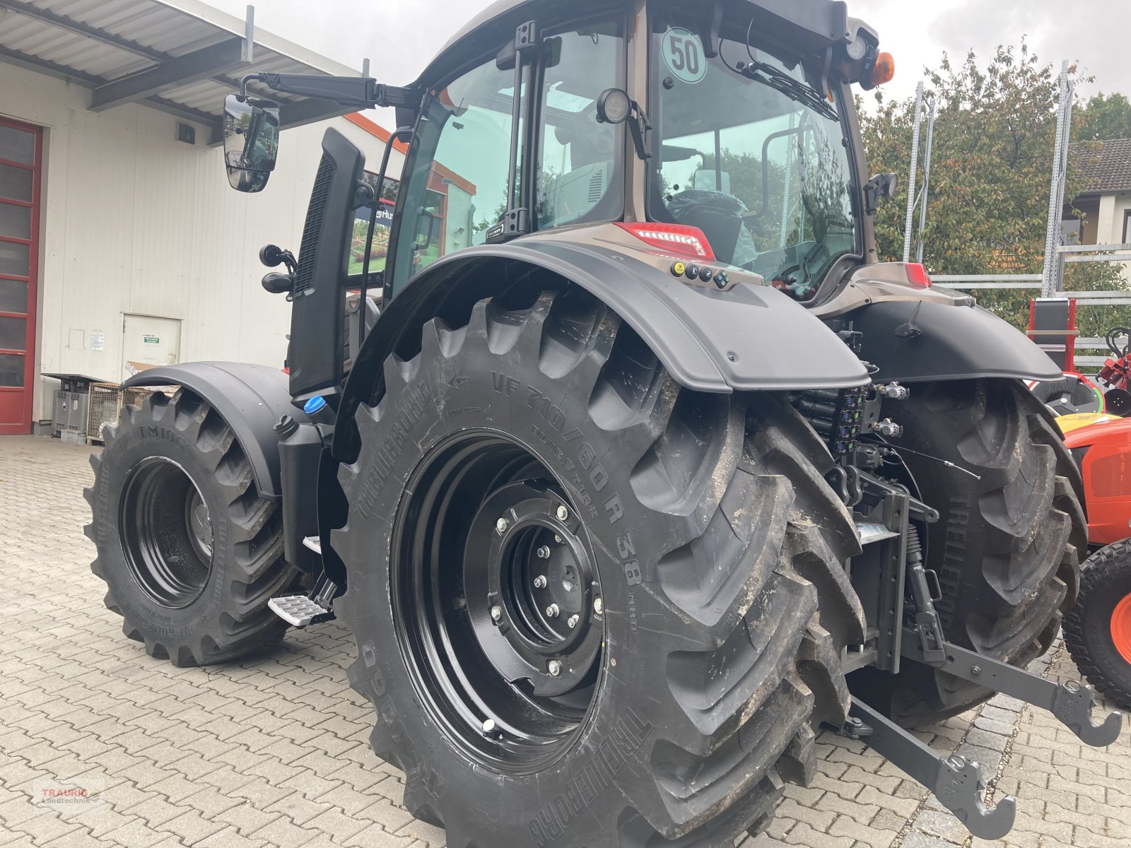 Traktor του τύπου Valtra n 155D m. Vollausstattung, Neumaschine σε Mainburg/Wambach (Φωτογραφία 14)