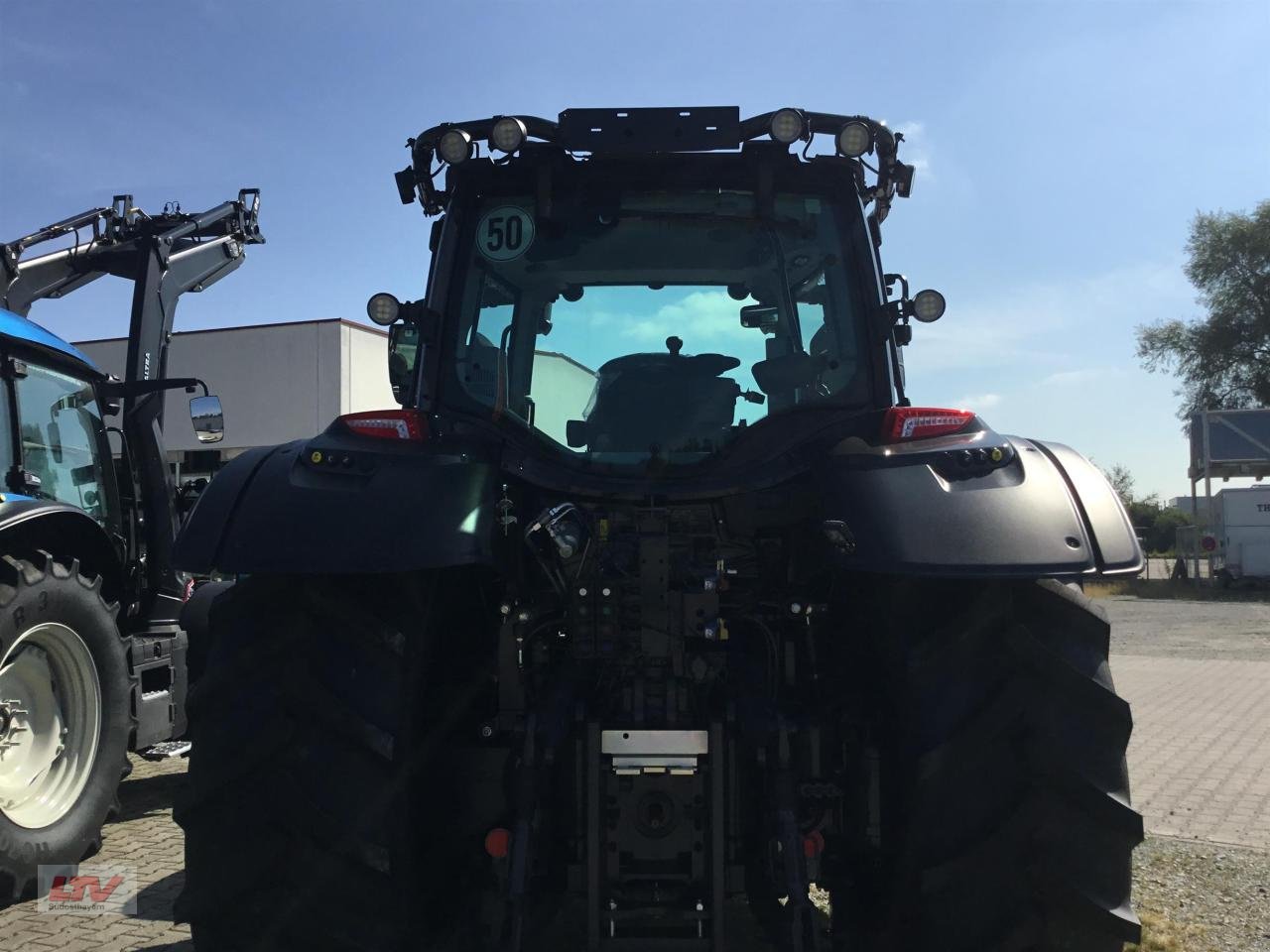 Traktor del tipo Valtra N 155e A SYW TW GL, Neumaschine en Eggenfelden (Imagen 5)