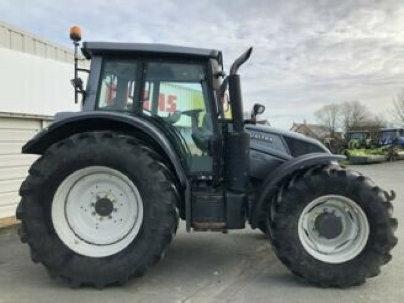 Traktor del tipo Valtra N 163 DIRECT, Gebrauchtmaschine en ST CLEMENT DE LA PLACE (Imagen 2)