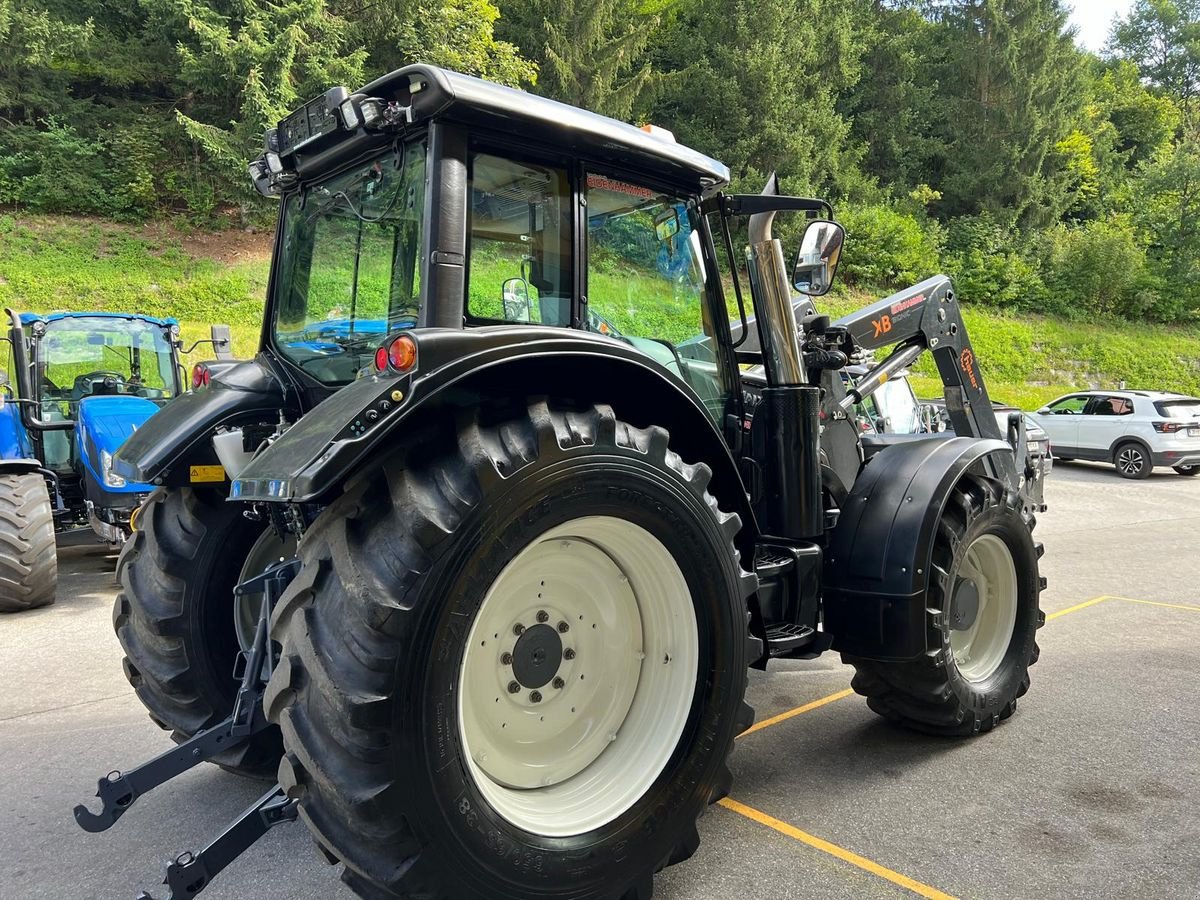 Traktor typu Valtra N 163, Gebrauchtmaschine w Burgkirchen (Zdjęcie 4)