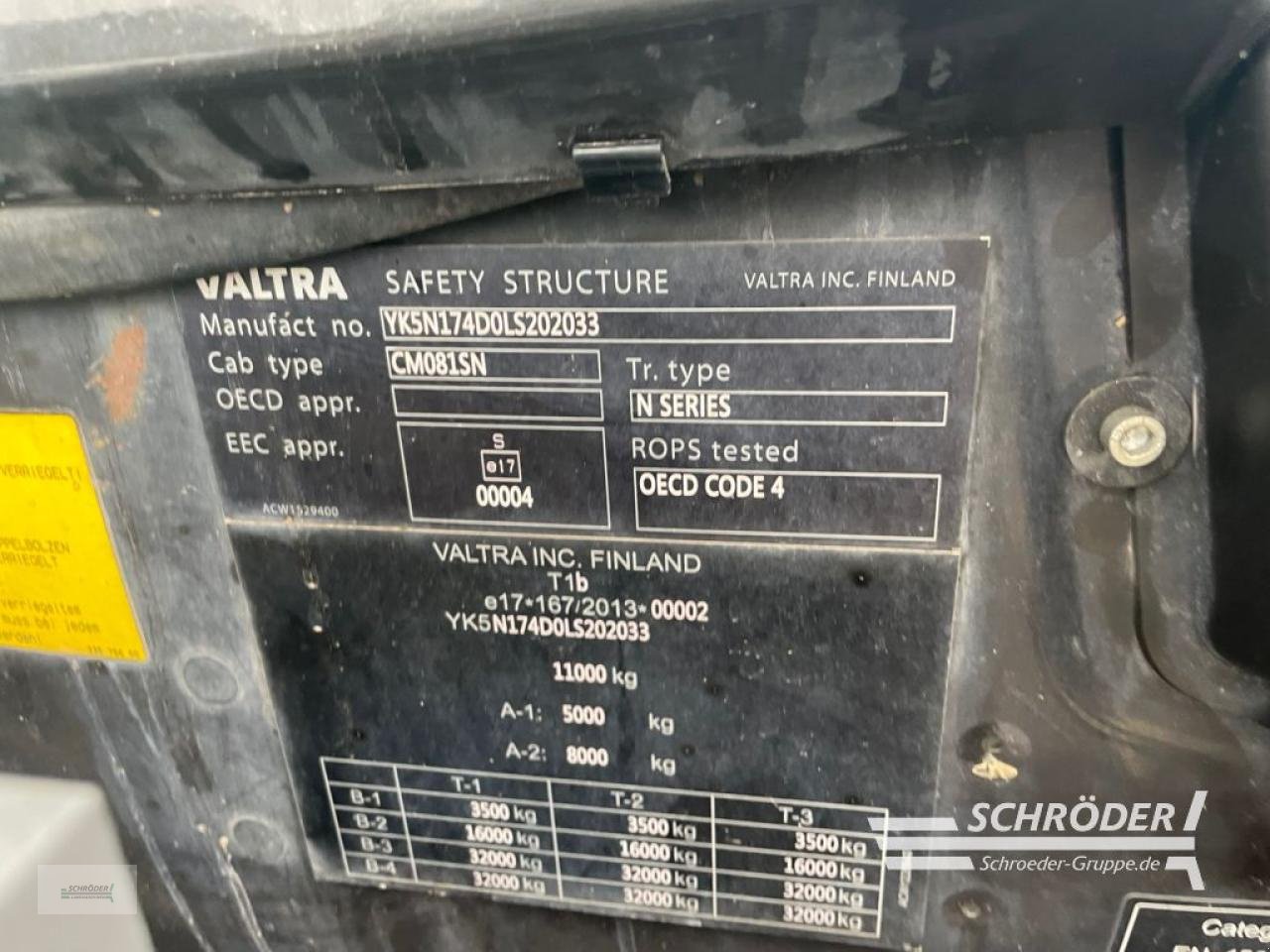 Traktor tipa Valtra N 174 D SMARTTOUCH, Gebrauchtmaschine u Wildeshausen (Slika 17)