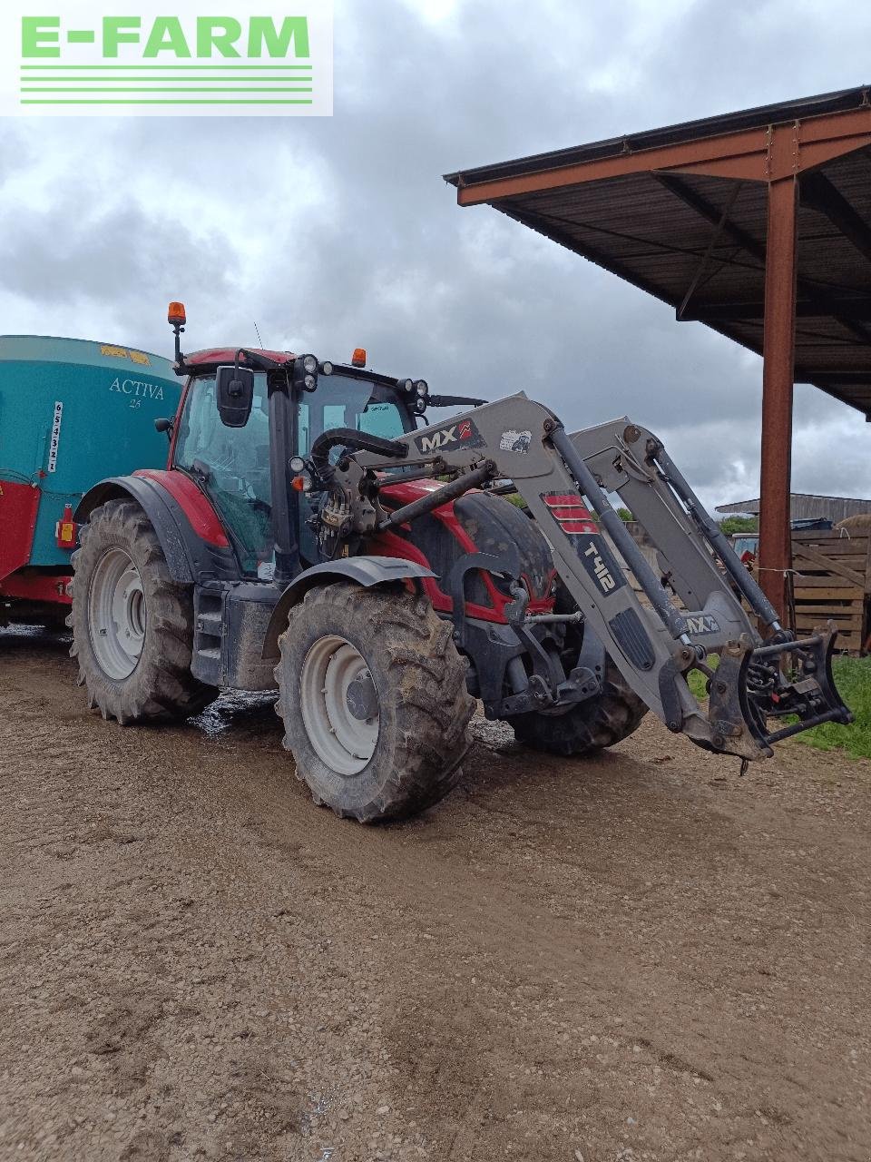 Traktor a típus Valtra n 174, Gebrauchtmaschine ekkor: CHAUVONCOURT (Kép 1)