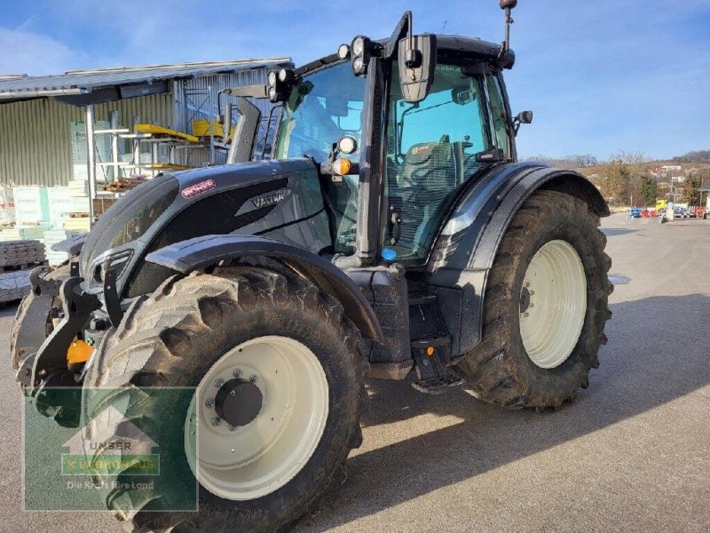 Traktor van het type Valtra N 174, Gebrauchtmaschine in Perg