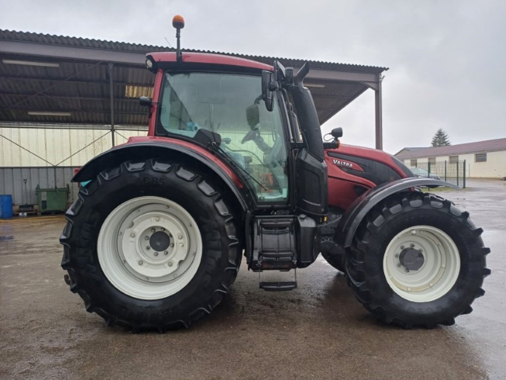 Traktor typu Valtra N 174e Hi, Gebrauchtmaschine w VERT TOULON (Zdjęcie 9)