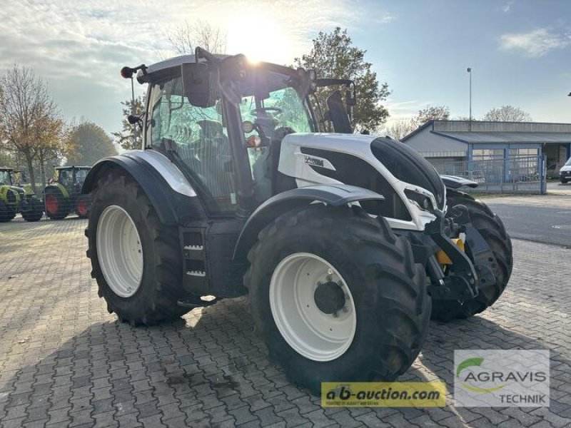 Traktor du type Valtra N 175 A 2B1 ACTIVE, Gebrauchtmaschine en Meppen (Photo 2)