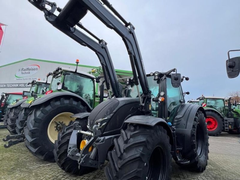 Traktor of the type Valtra N 175 Active, Gebrauchtmaschine in Bad Oldesloe (Picture 1)