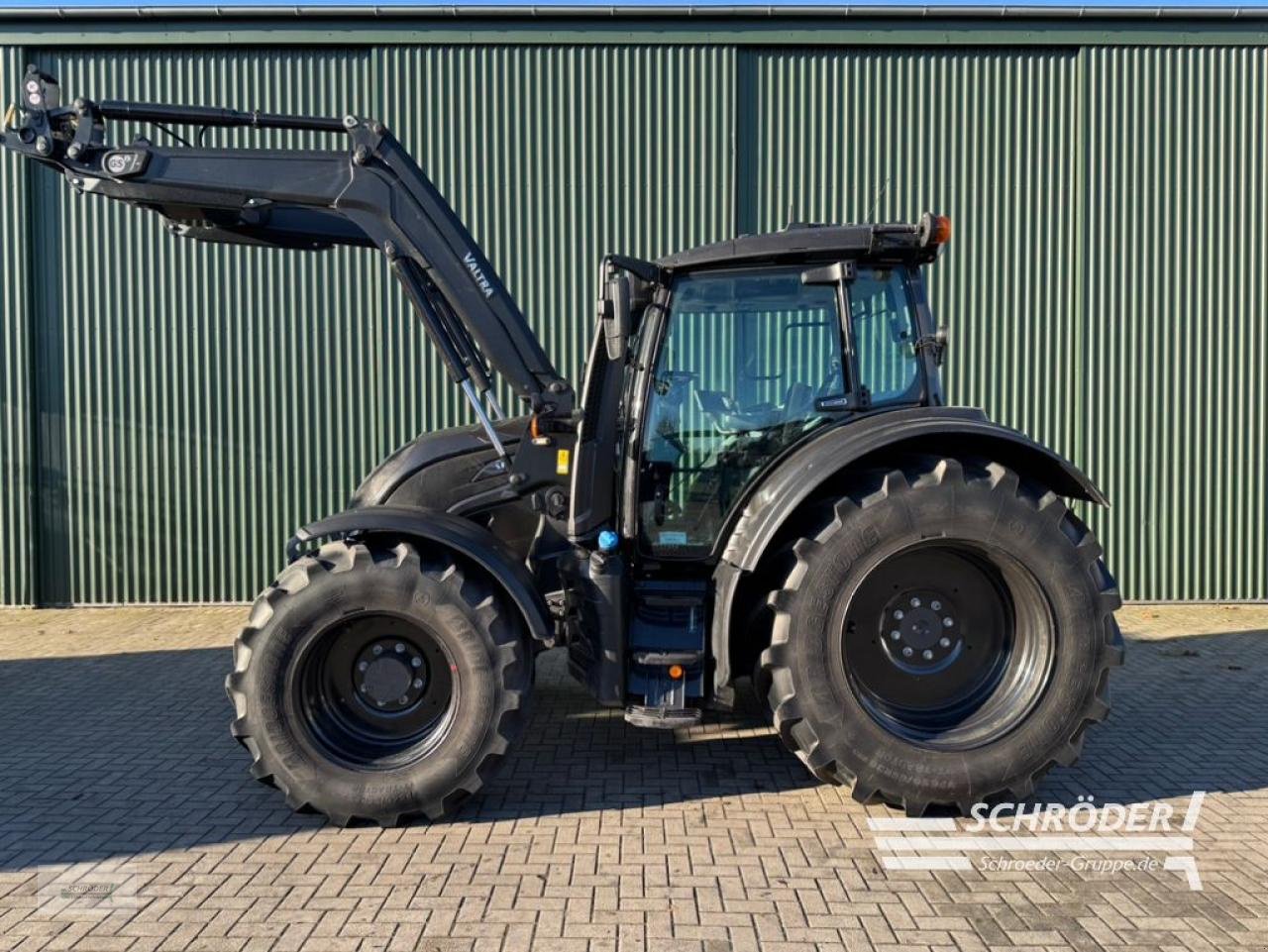 Traktor от тип Valtra N 175 D, Neumaschine в Lastrup (Снимка 2)