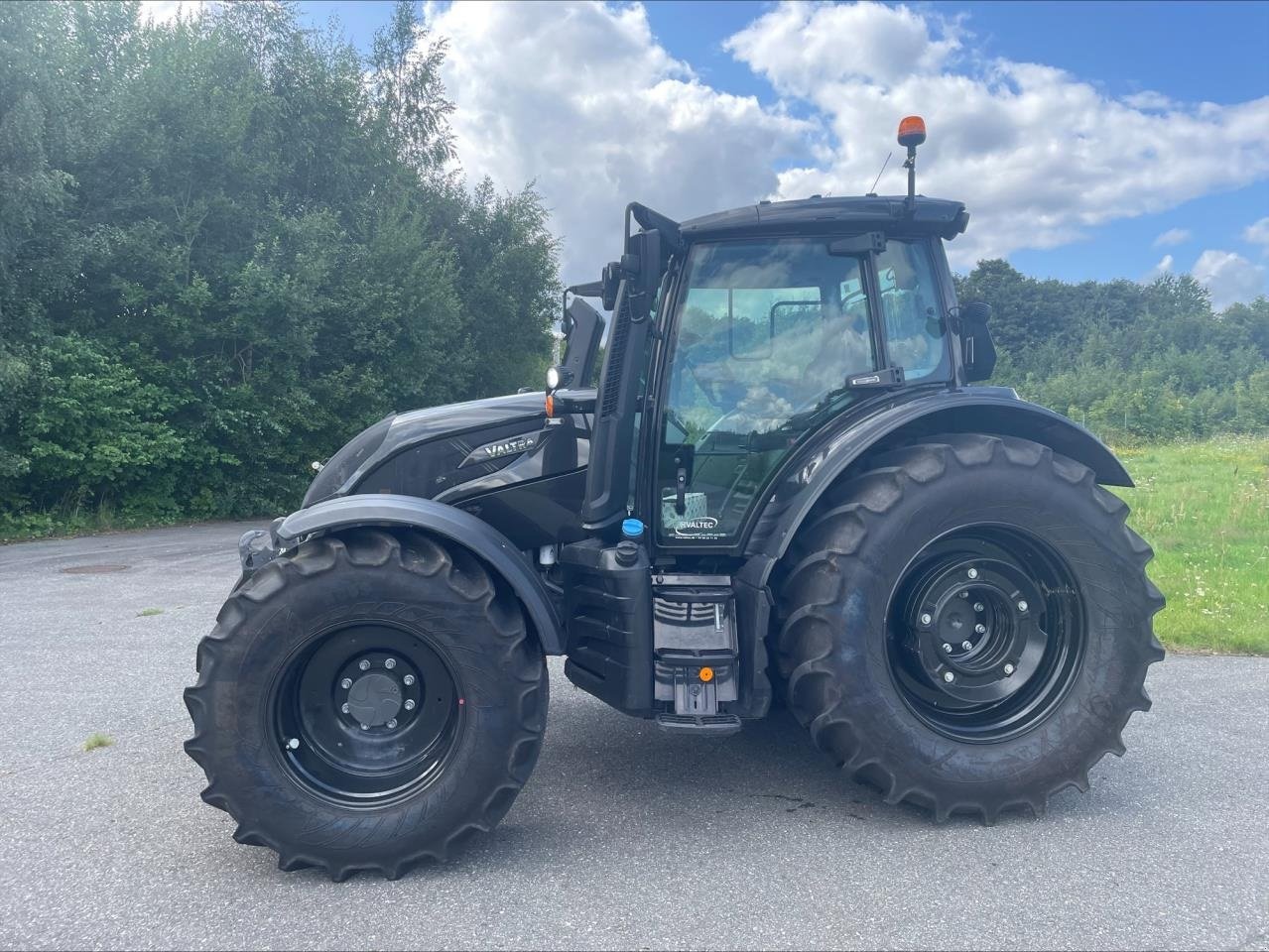 Traktor του τύπου Valtra N 175  DIRECT, Gebrauchtmaschine σε Skanderborg (Φωτογραφία 1)