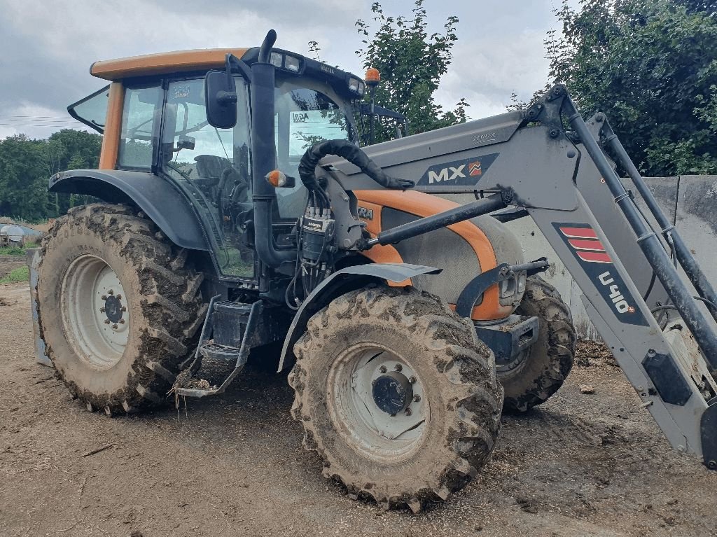 Traktor van het type Valtra N 92, Gebrauchtmaschine in DOMFRONT (Foto 1)