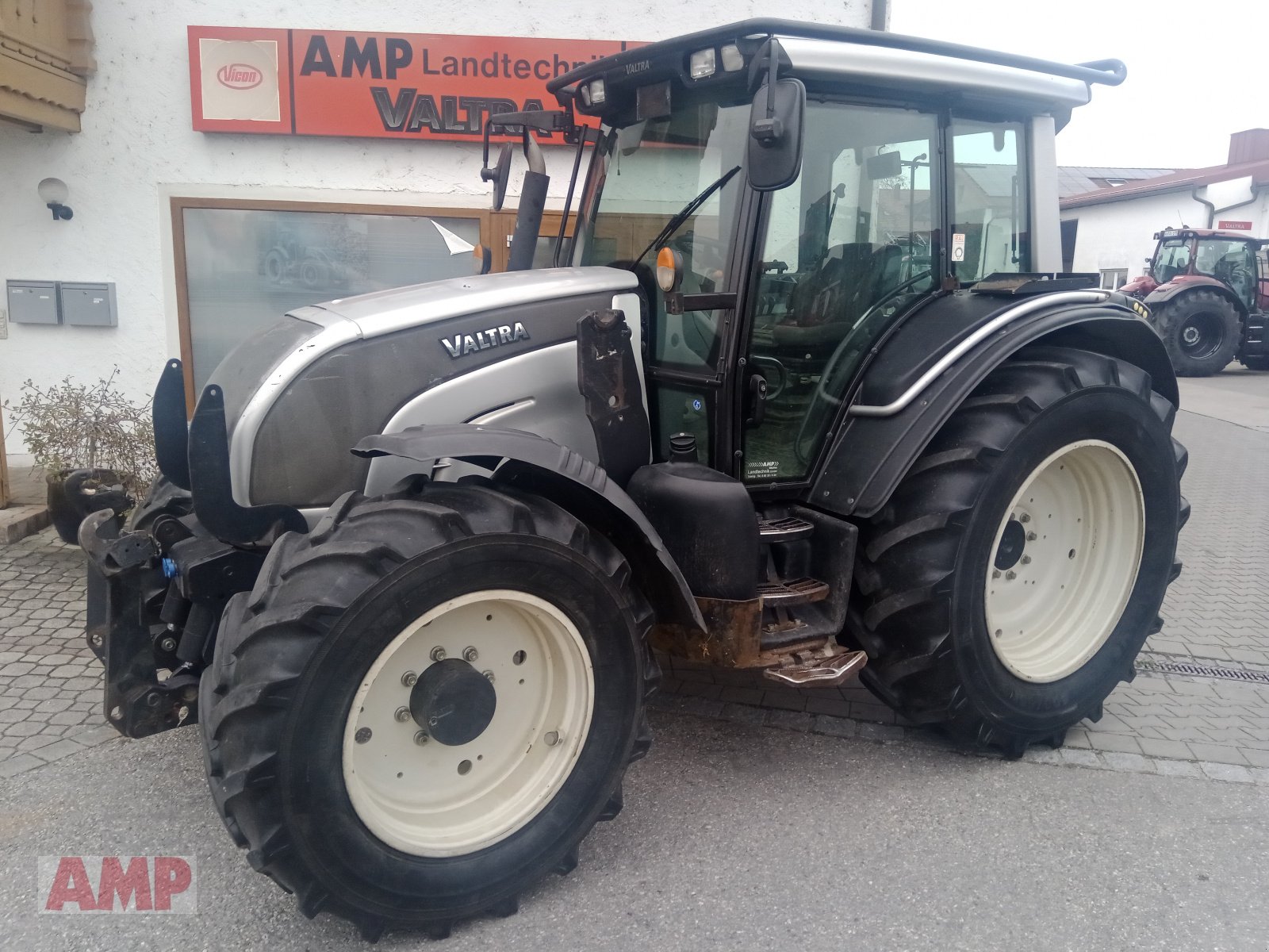 Traktor des Typs Valtra N101 HiTech, Gebrauchtmaschine in Teising (Bild 14)