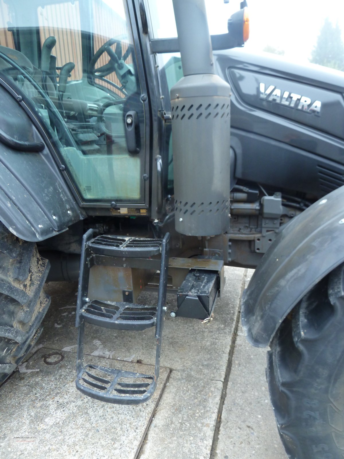 Traktor za tip Valtra N103 H, Gebrauchtmaschine u Tapfheim (Slika 4)