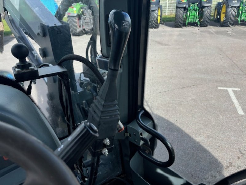 Traktor del tipo Valtra N103, Gebrauchtmaschine In VERDUN (Immagine 10)