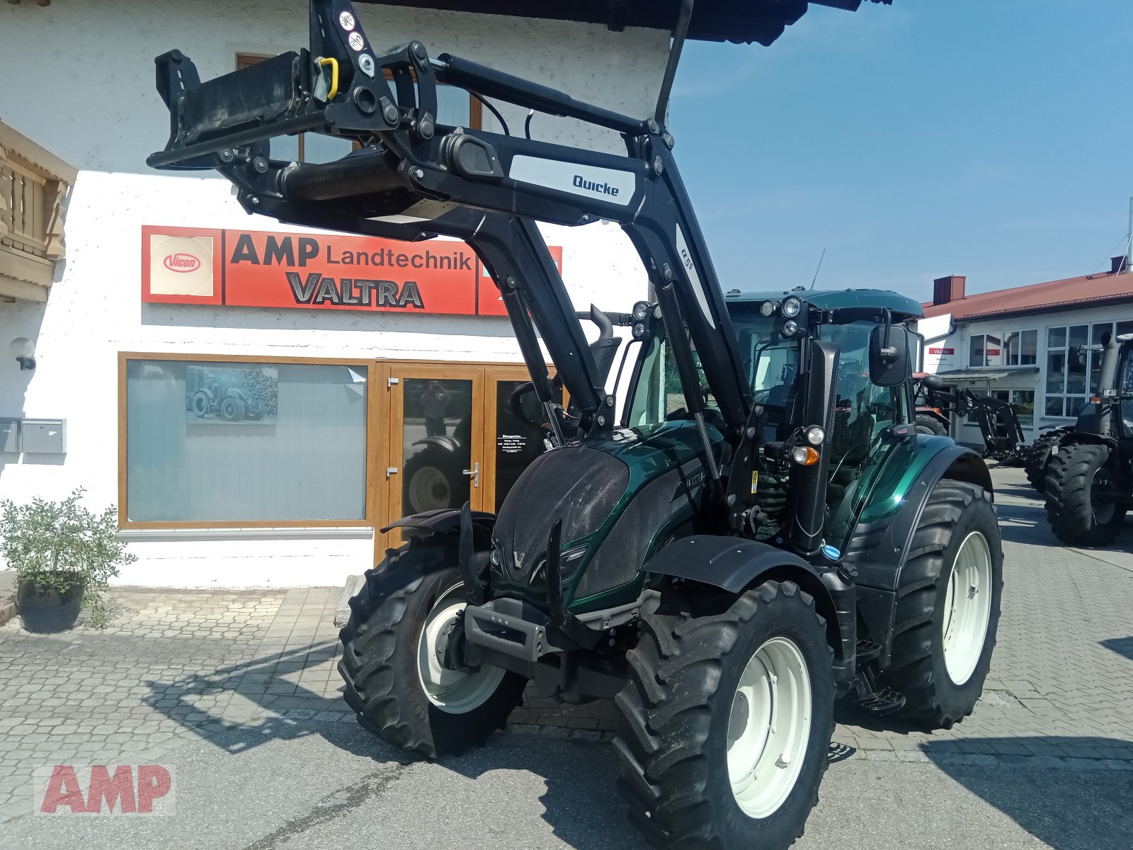 Traktor typu Valtra N104 H, Gebrauchtmaschine w Teising (Zdjęcie 1)