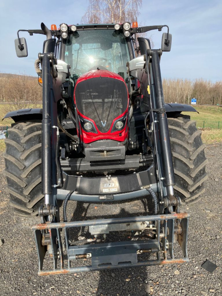 Traktor del tipo Valtra N104 H5, Gebrauchtmaschine en SAINT GERMAIN LEMBRON (Imagen 5)