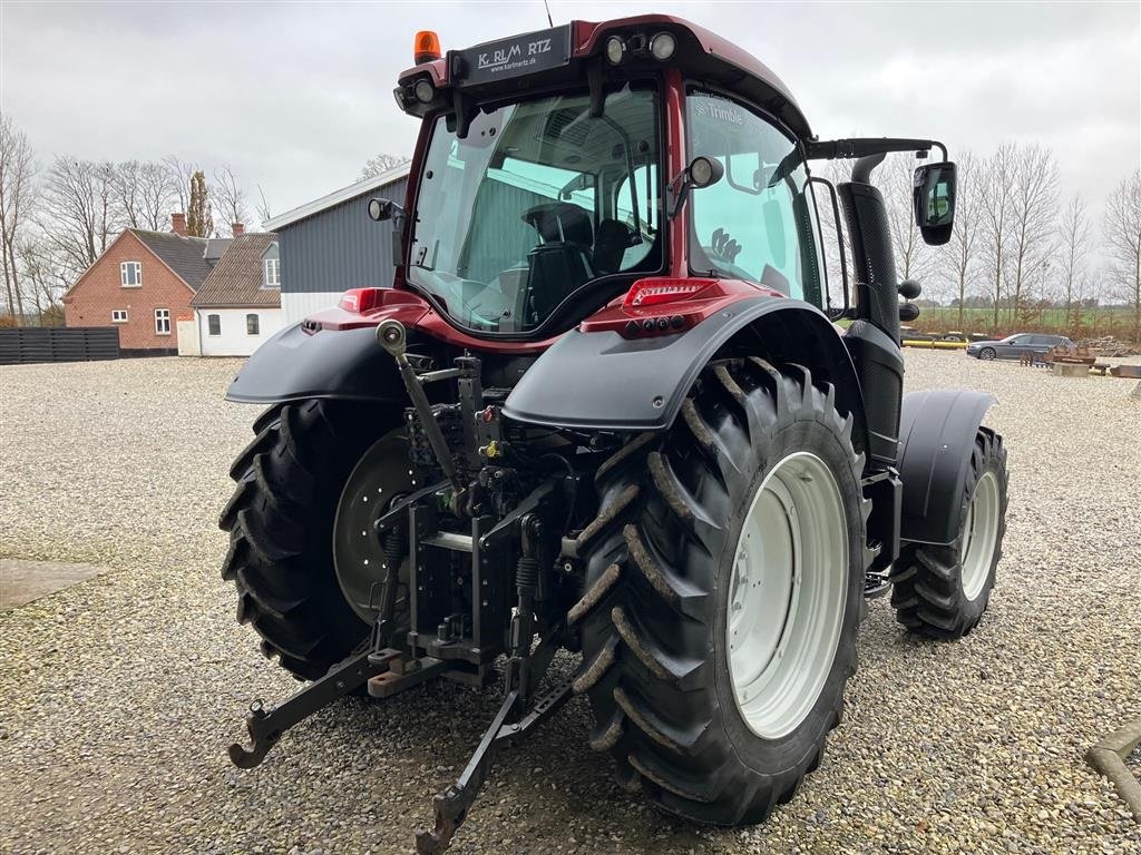 Traktor of the type Valtra N104 H5, Gebrauchtmaschine in Thorsø (Picture 8)