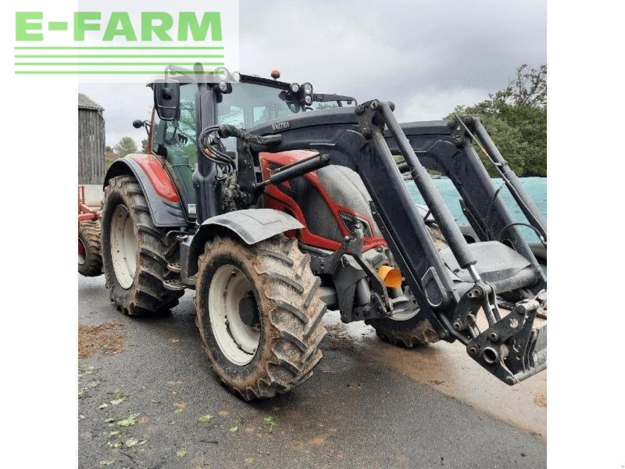 Traktor del tipo Valtra n104, Gebrauchtmaschine en HERIC (Imagen 1)