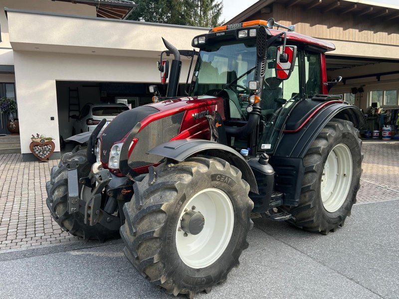 Traktor του τύπου Valtra N113 H, Gebrauchtmaschine σε Dorfgastein (Φωτογραφία 1)