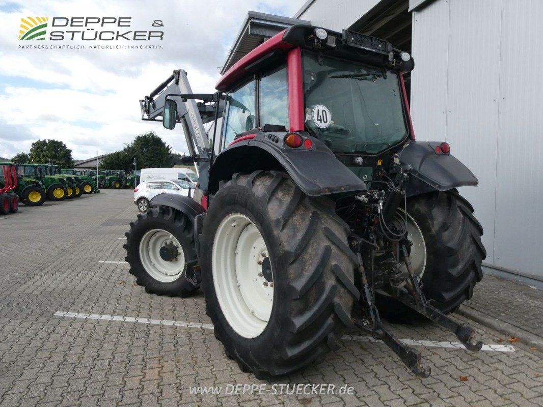 Traktor del tipo Valtra N121H, Gebrauchtmaschine In Lauterberg/Barbis (Immagine 3)